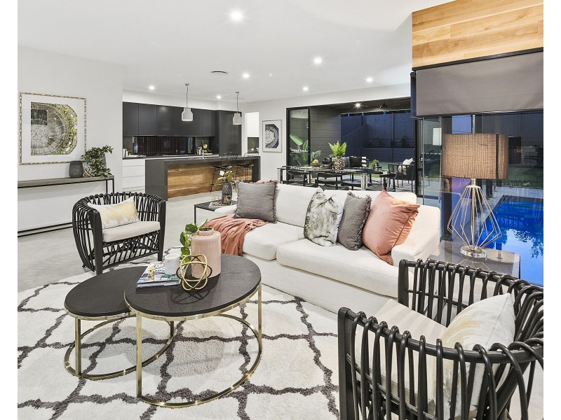 8 Ashmole Street, Camp Hill QLD 4152