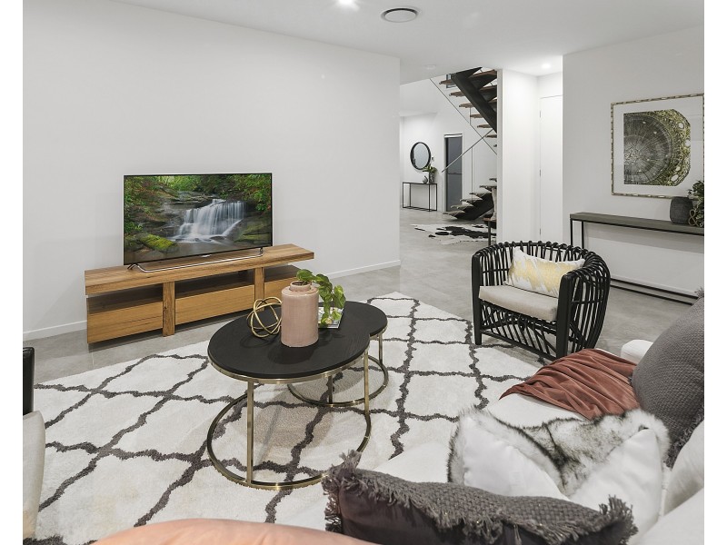 8 Ashmole Street, Camp Hill QLD 4152