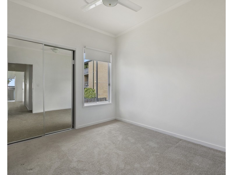 1/19 Donald Street, Camp Hill QLD 4152