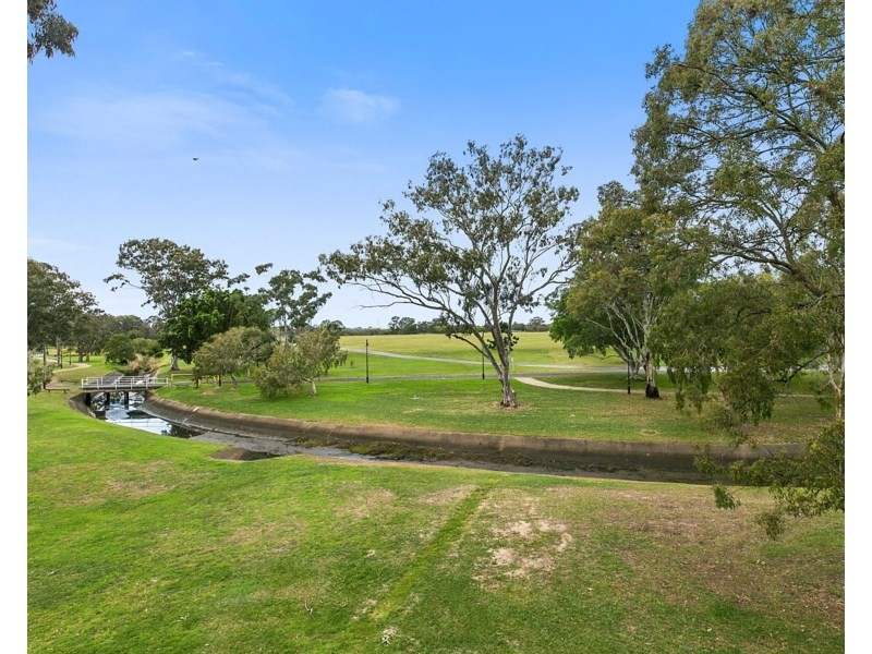 4/49 Northcliffe Street, Murarrie QLD 4172