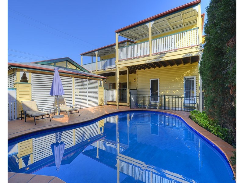48 Amy Street, Hawthorne QLD 4171