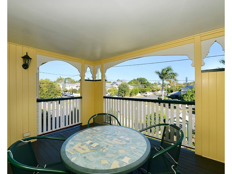 48 Amy Street, Hawthorne QLD 4171