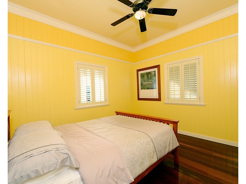 48 Amy Street, Hawthorne QLD 4171