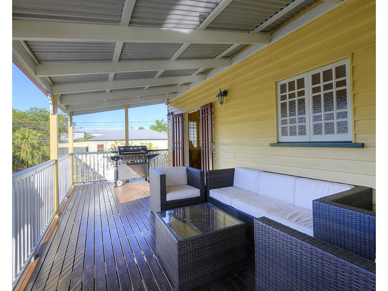 48 Amy Street, Hawthorne QLD 4171