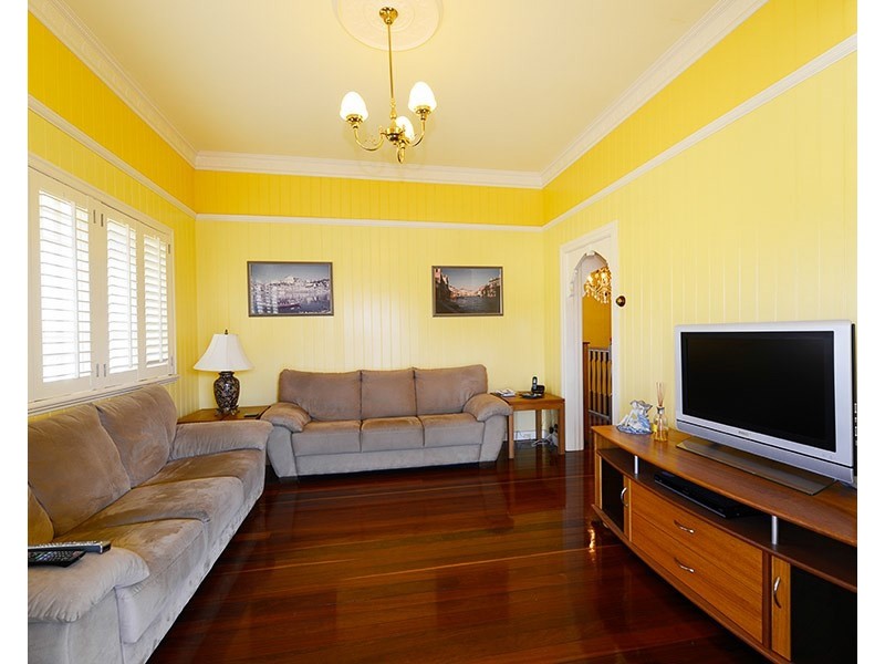48 Amy Street, Hawthorne QLD 4171