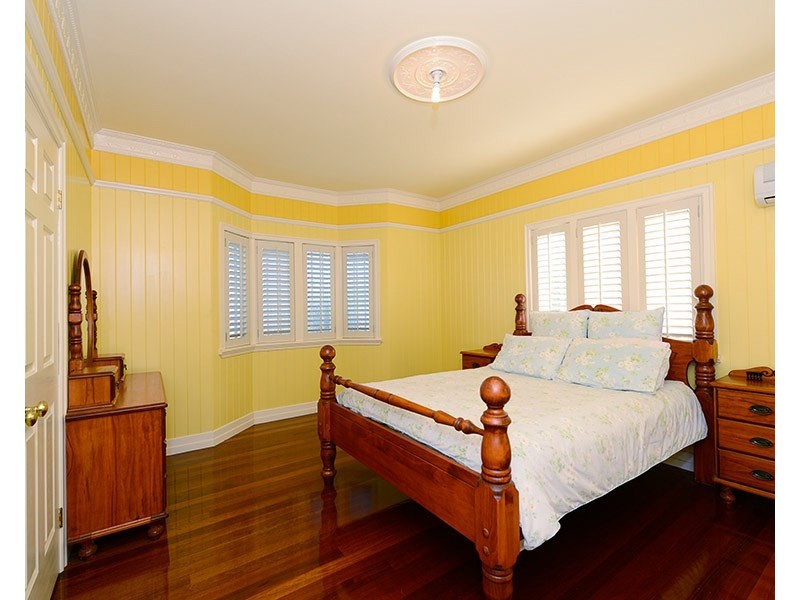 48 Amy Street, Hawthorne QLD 4171
