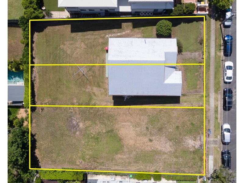 37 Nicholson Street, Greenslopes QLD 4120