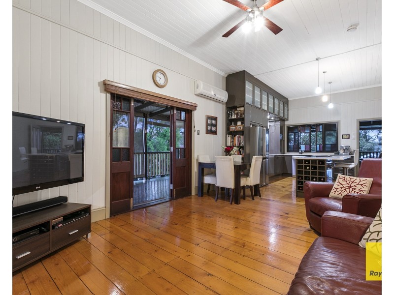 34 Darnley Street, Rocklea QLD 4106