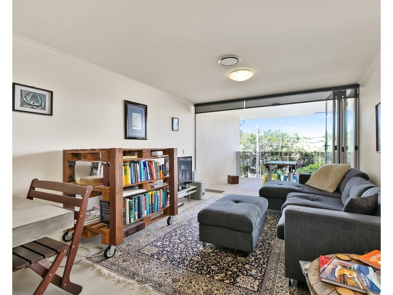 6/335 Riding Road, Balmoral QLD 4171