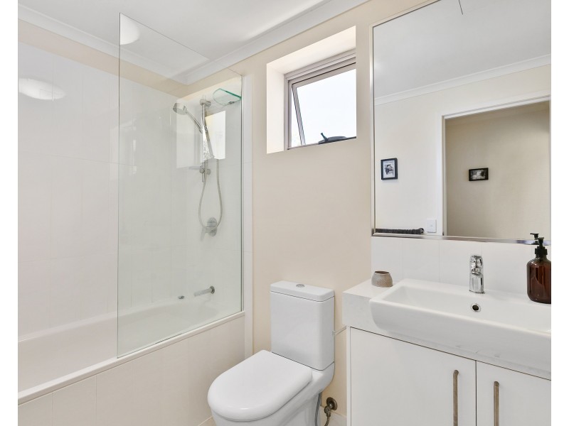 6/335 Riding Road, Balmoral QLD 4171