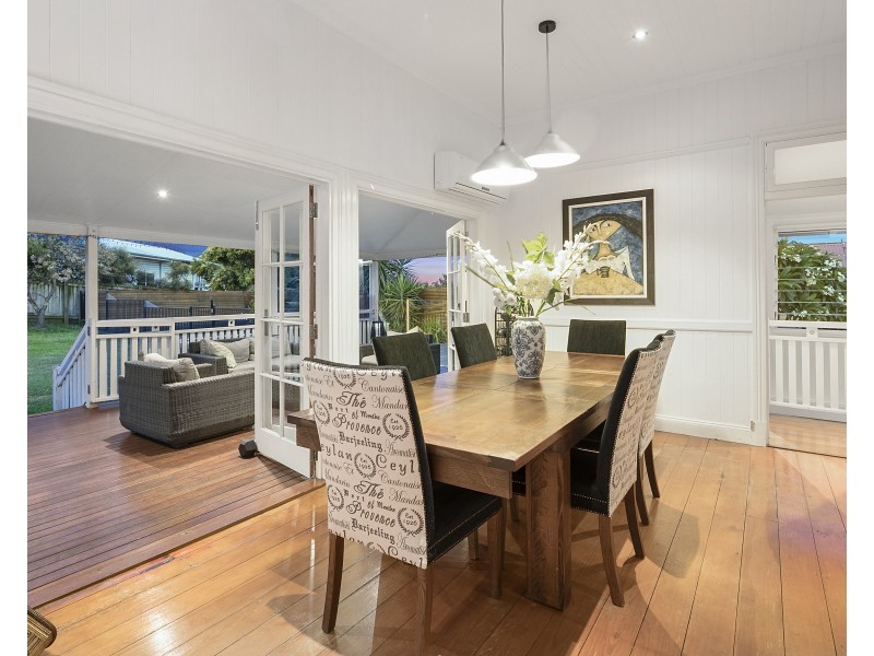 36 Tennyson Street, Norman Park QLD 4170