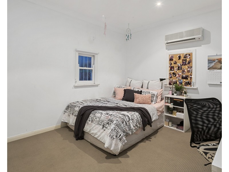 36 Tennyson Street, Norman Park QLD 4170