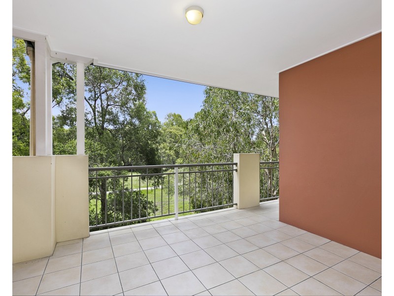 3/18 Jellicoe Street, Coorparoo QLD 4151