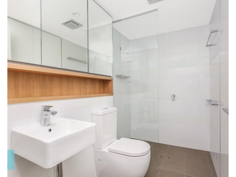 511/113 Commercial Road, Teneriffe QLD 4005