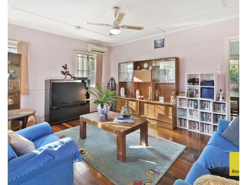 48 Melbourne Avenue, Camp Hill QLD 4152