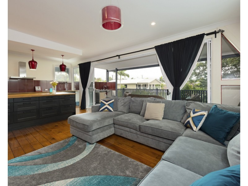 206 Hawthorne Road, Hawthorne QLD 4171