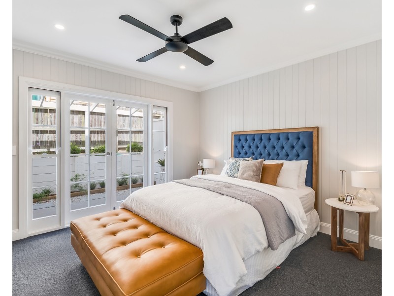 64 Woodhill Avenue, Coorparoo QLD 4151