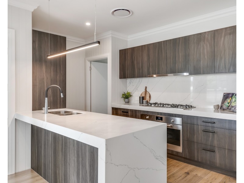 64 Woodhill Avenue, Coorparoo QLD 4151