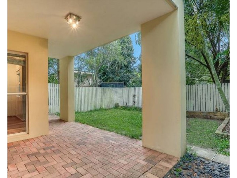 7/75 Riding Road, Hawthorne QLD 4171