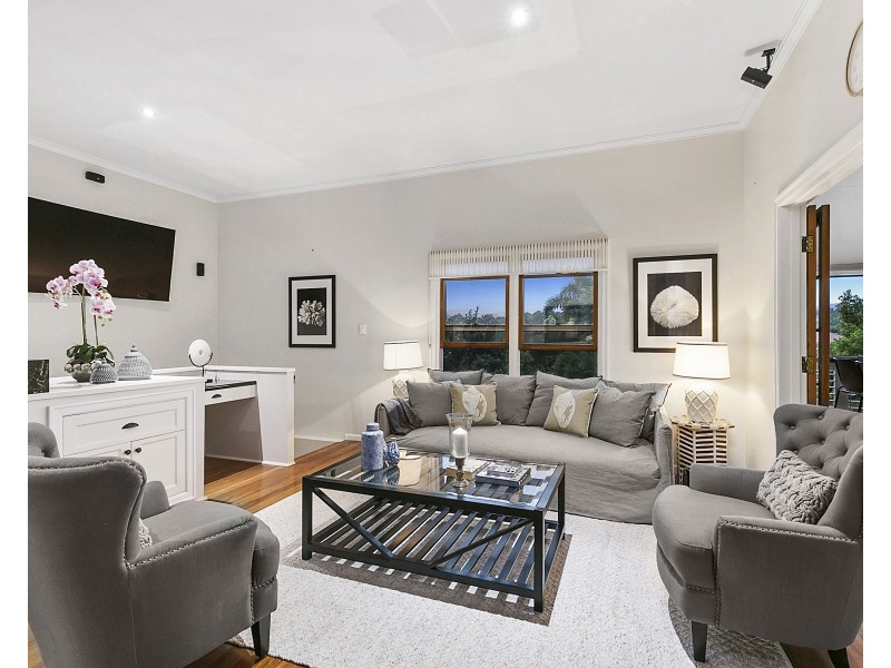 6 Lamette Street, Holland Park QLD 4121