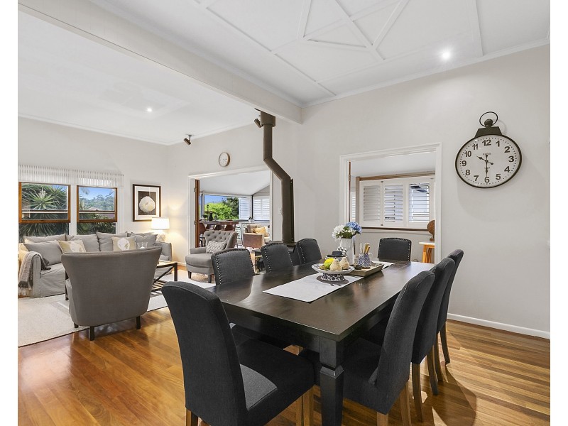 6 Lamette Street, Holland Park QLD 4121