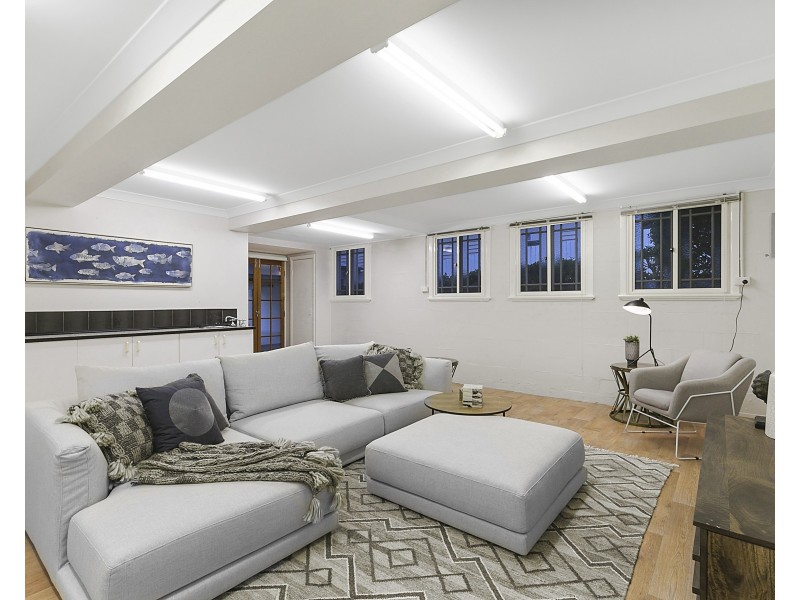 6 Lamette Street, Holland Park QLD 4121