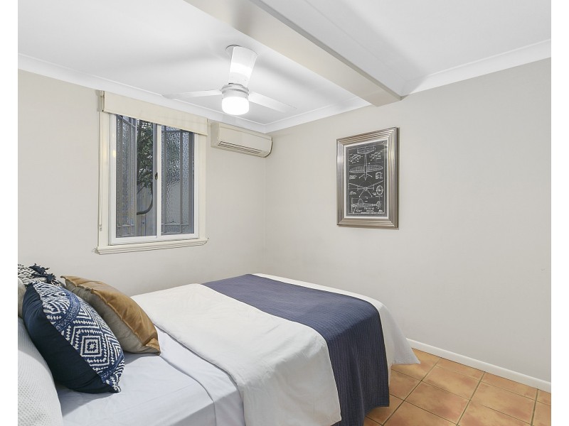 6 Lamette Street, Holland Park QLD 4121