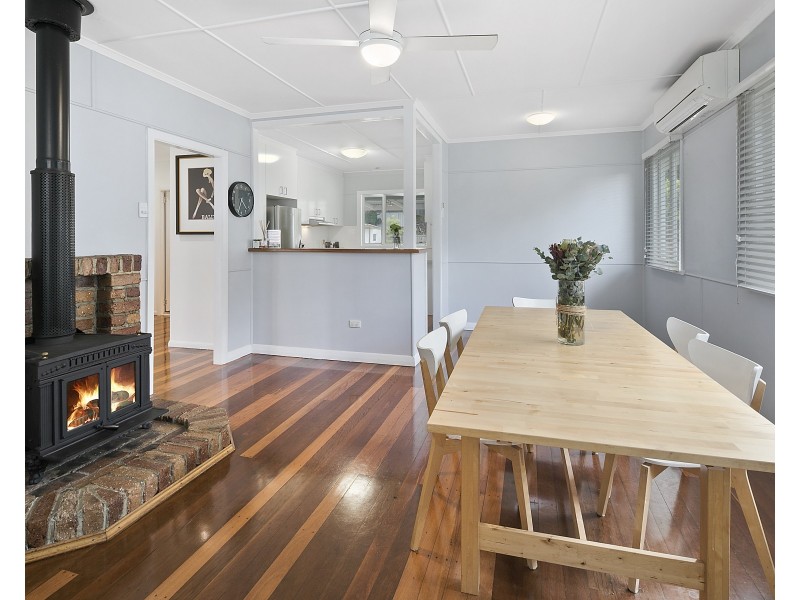 64 Nurstead Street, Camp Hill QLD 4152