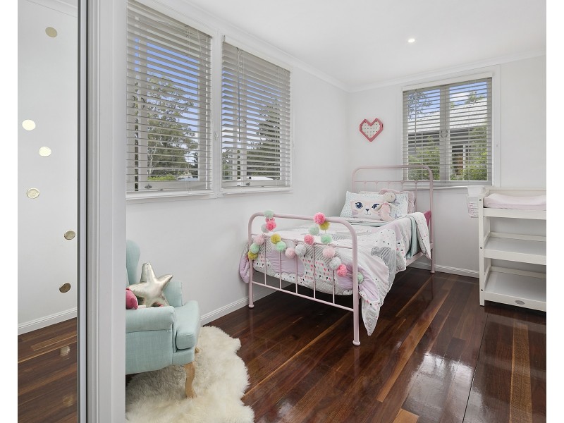 64 Nurstead Street, Camp Hill QLD 4152