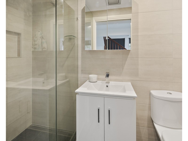 64 Nurstead Street, Camp Hill QLD 4152