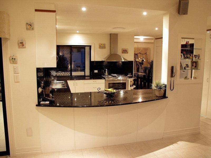 35 Holborn Crescent, Carindale QLD 4152