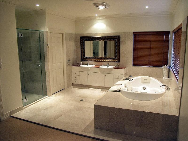 35 Holborn Crescent, Carindale QLD 4152