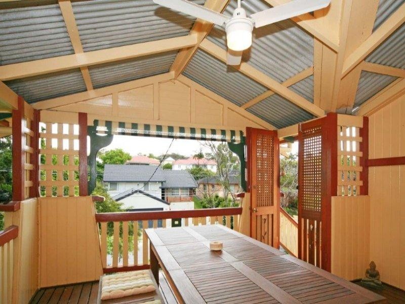 7 Cedlen Street, Camp Hill QLD 4152