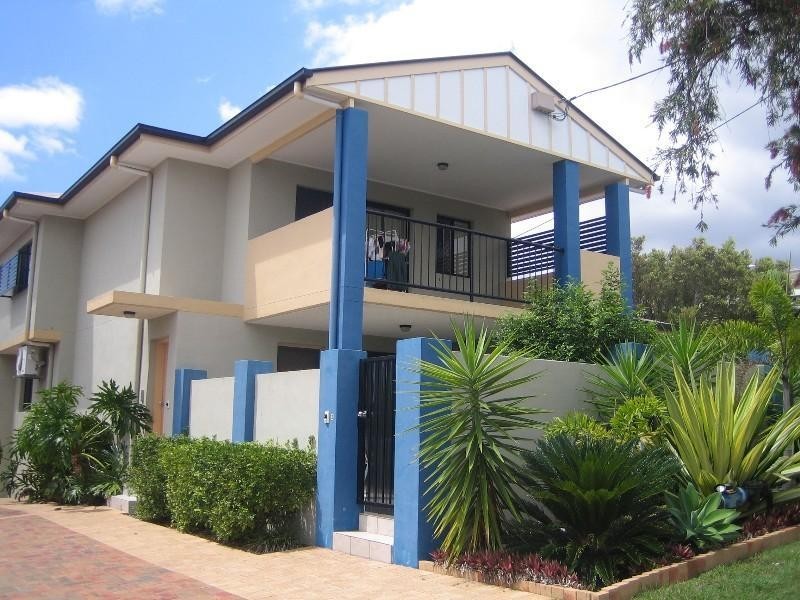 2/115 Thynne Road, Morningside QLD 4170