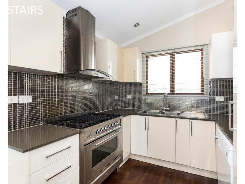 33 Muriel Avenue, Moorooka QLD 4105