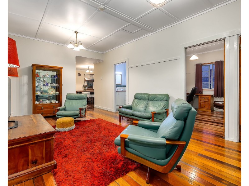 10 Ormonde Road, Yeronga QLD 4104