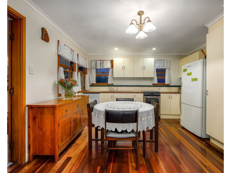 10 Ormonde Road, Yeronga QLD 4104