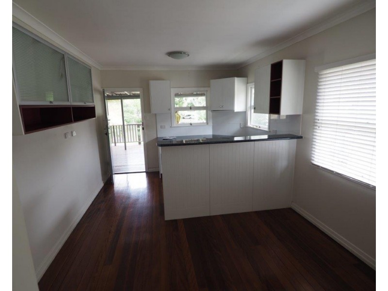 374 Wynnum Road, Norman Park QLD 4170