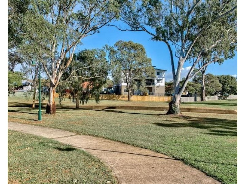 8/49 Northcliffe Street, Murarrie QLD 4172