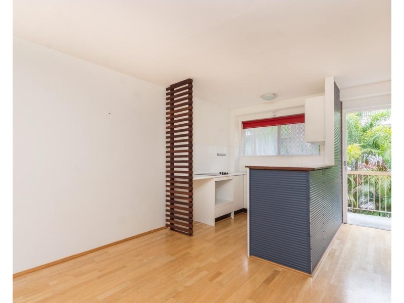 2/29 Weston Street, Coorparoo QLD 4151