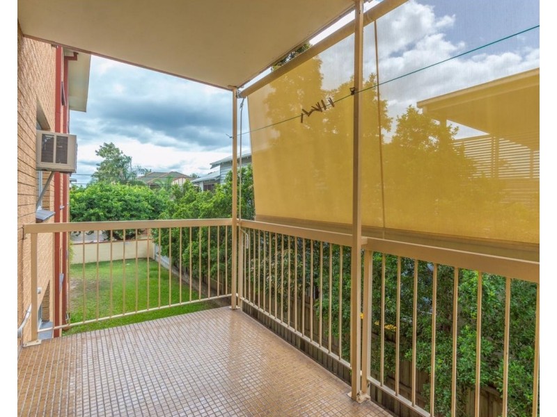 2/29 Weston Street, Coorparoo QLD 4151