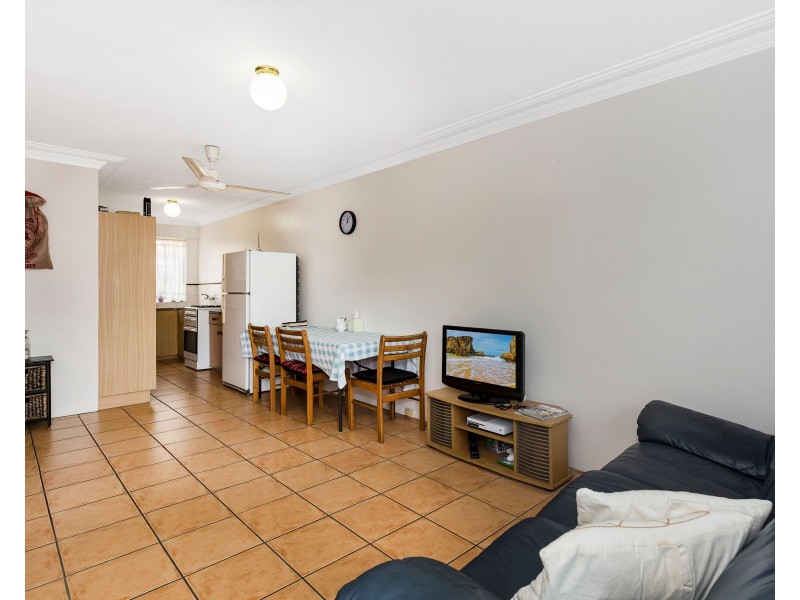 2/40 Edmondstone Street, Newmarket QLD 4051