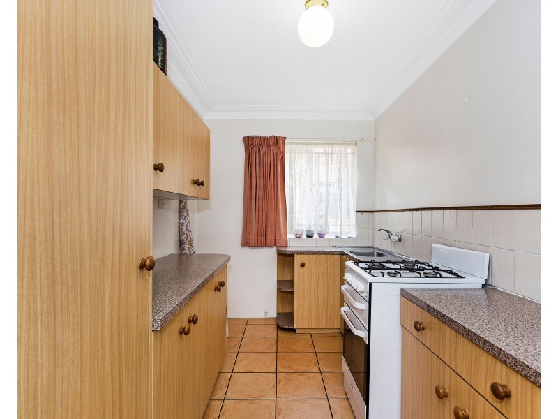 2/40 Edmondstone Street, Newmarket QLD 4051