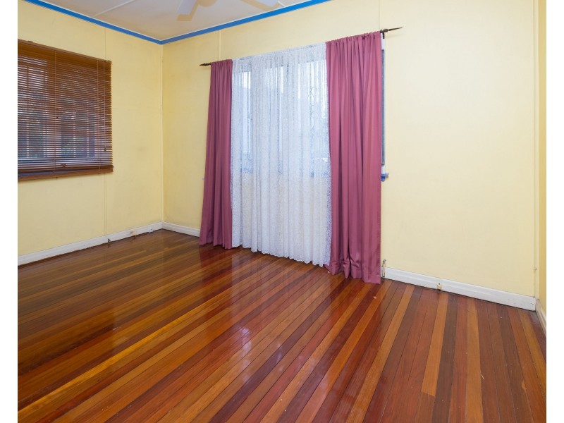 36 Miriam Street, Holland Park West QLD 4121