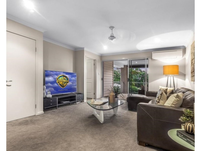 27 Ellington Street, Tarragindi QLD 4121