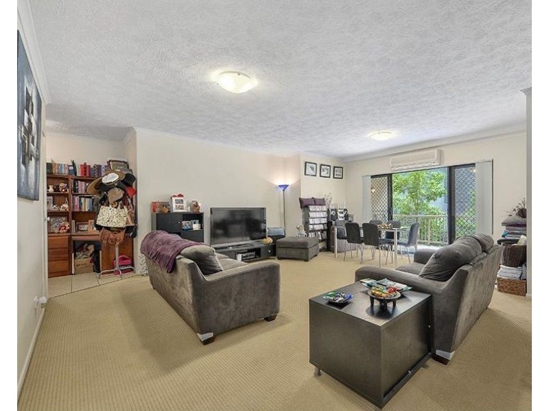 3/147 Riding Road, Hawthorne QLD 4171