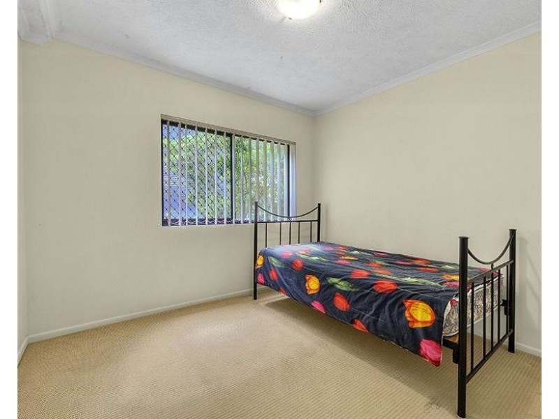 3/147 Riding Road, Hawthorne QLD 4171