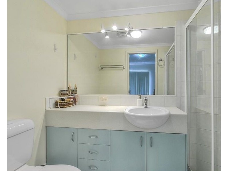 3/147 Riding Road, Hawthorne QLD 4171