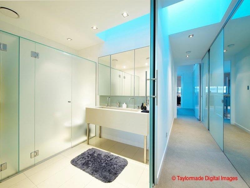 39 Waterline Crescent, Bulimba QLD 4171