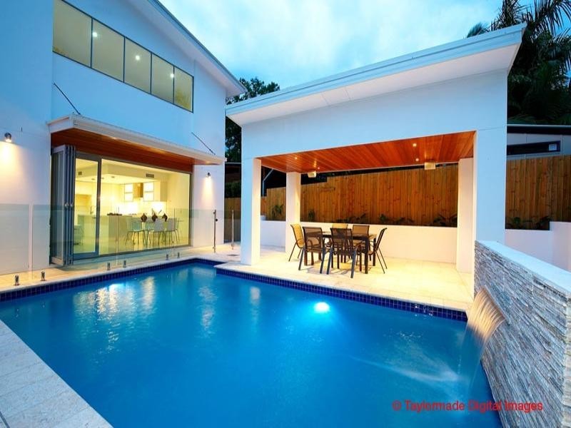 22 Jenolan Avenue, Hawthorne QLD 4171